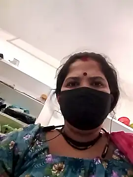 Snapshot of Hott_locky chatting on June 2026 10:03:02 AM Hott locky online show from June 2026 10:03:02 AM