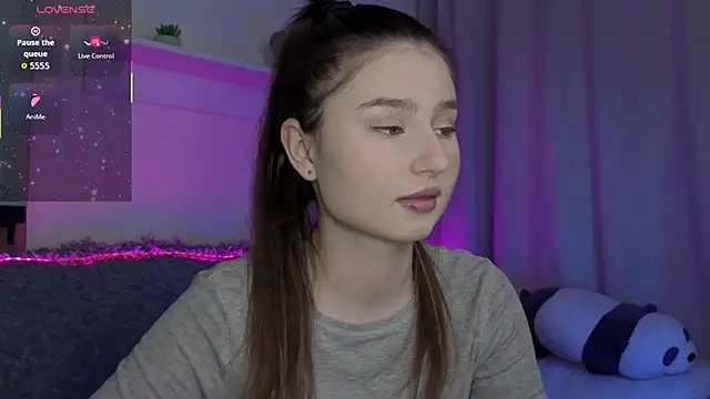  Lua   online show from February 2026 11:27:02 PM