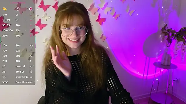 Snapshot of Katyaa_Lover chatting on October 2025 03:52:01 PM Katyaa Lover online show from October 2025 03:52:01 PM