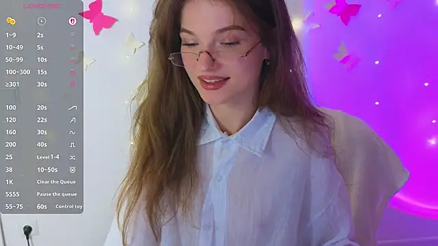 Snapshot of Katyaa_Lover chatting on November 2025 10:13:02 PM Katyaa Lover online show from November 2025 10:13:02 PM