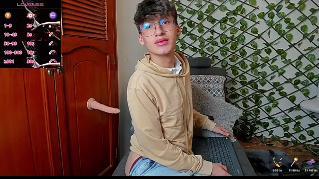 bellmontneon online show from December 2025 11:15:01 AM