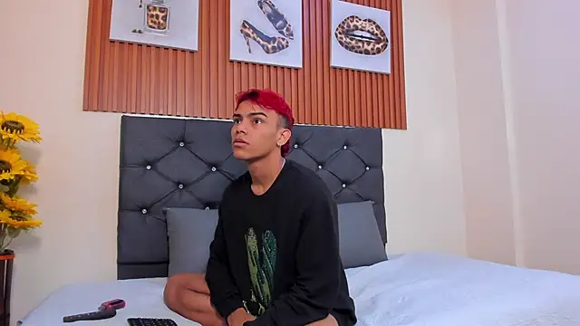 enzo carter online show from October 2025 01:12:01 PM