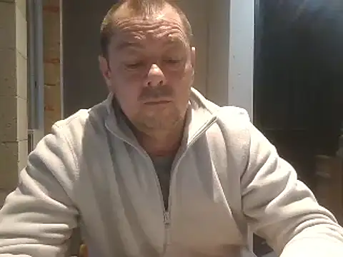 hugoboys4576 online show from October 2025 03:57:02 PM