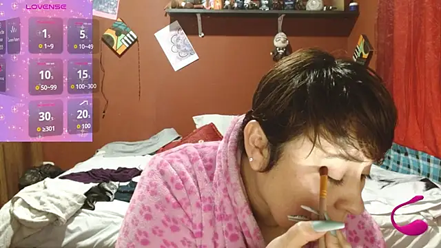 Snapshot of Sasharosee2 chatting on October 2025 12:04:02 PM Sasharosee2 online show from October 2025 12:04:02 PM