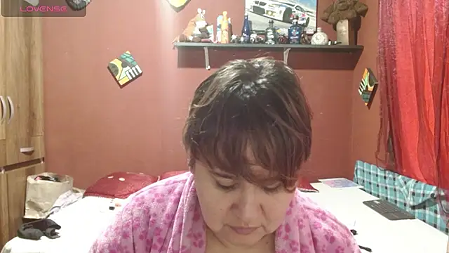 Snapshot of Sasharosee2 chatting on November 2025 01:00:02 PM Sasharosee2 online show from November 2025 01:00:02 PM