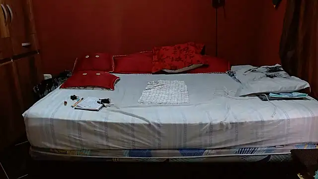 Snapshot of Sasharosee2 chatting on January 2026 12:10:02 PM Sasharosee2 online show from January 2026 12:10:02 PM