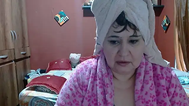 Snapshot of Sasharosee2 chatting on February 2026 12:10:01 PM Sasharosee2 online show from February 2026 12:10:01 PM