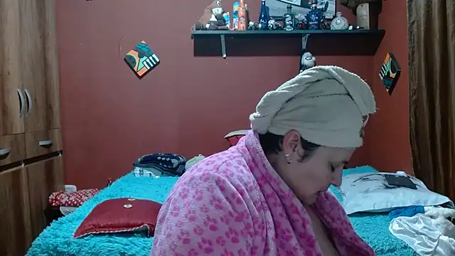 Snapshot of Sasharosee2 chatting on February 2026 12:16:01 PM Sasharosee2 online show from February 2026 12:16:01 PM