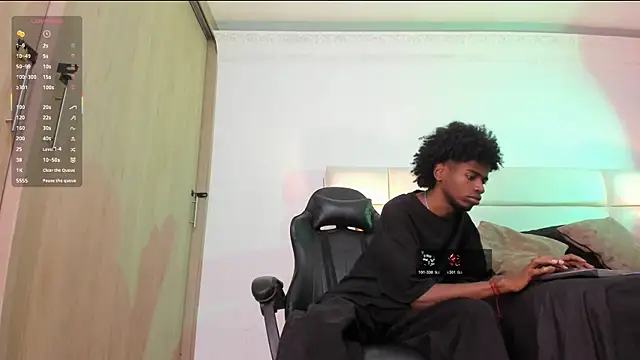 Snapshot of AllexJacob chatting on January 2026 04:42:01 PM AllexJacob online show from January 2026 04:42:01 PM