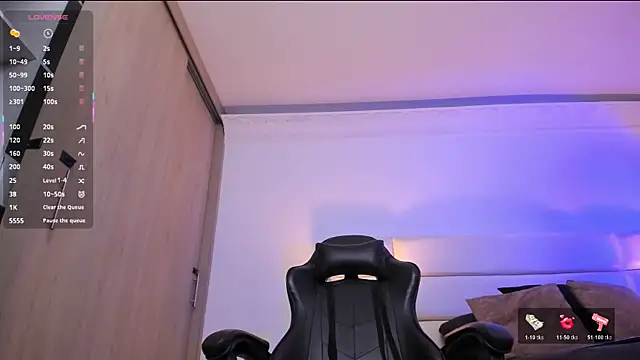 Snapshot of AllexJacob chatting on January 2026 01:17:02 PM AllexJacob online show from January 2026 01:17:02 PM