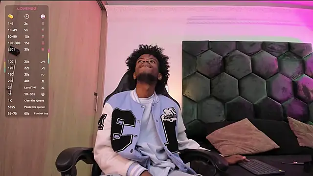 Snapshot of AllexJacob chatting on February 2026 01:08:02 PM AllexJacob online show from February 2026 01:08:02 PM