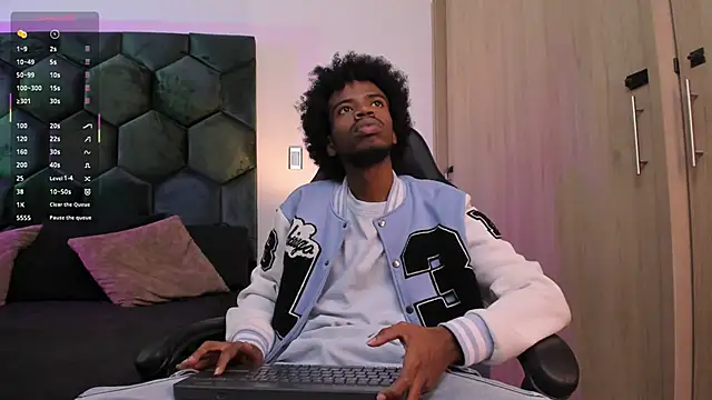 Snapshot of AllexJacob chatting on March 2026 01:40:02 PM AllexJacob online show from March 2026 01:40:02 PM