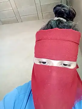 Snapshot of Sousou-24 chatting on December 2025 11:52:02 AM Sousou-24 online show from December 2025 11:52:02 AM