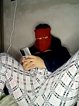 Snapshot of Sousou-24 chatting on December 2025 07:53:02 PM Sousou-24 online show from December 2025 07:53:02 PM