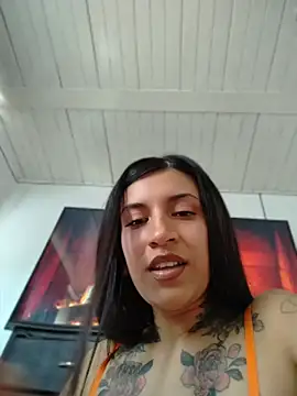 gabii hardy online show from May 2026 07:29:01 PM