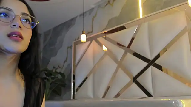 sophiadoll tf online show from November 2025 08:53:01 PM