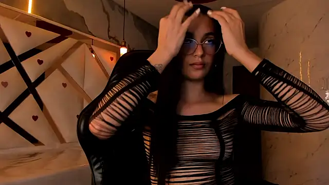 sophiadoll tf online show from February 2026 09:04:01 PM