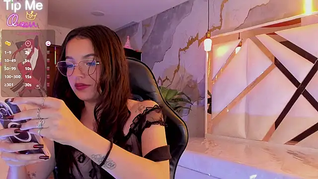 sophiadoll tf online show from April 2026 09:04:01 PM