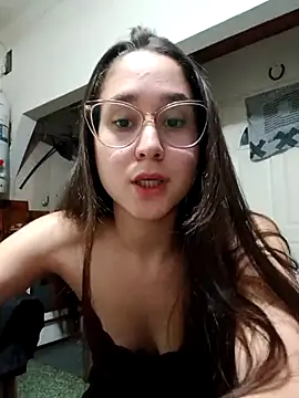 Snapshot of linameii chatting on December 2025 01:55:02 AM linameii online show from December 2025 01:55:02 AM