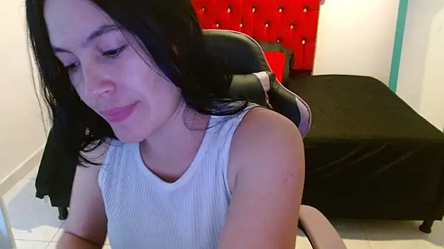 cristal1609 online show from February 2026 01:32:02 PM