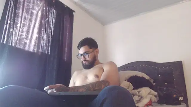 Chrys harris77 online show from April 2026 09:37:02 PM