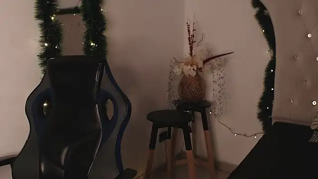 SalvadorFit online show from December 2025 09:11:02 PM