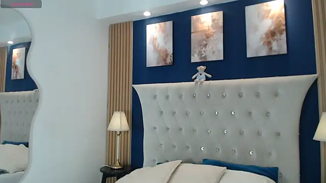 SalvadorFit online show from April 2026 08:09:01 PM