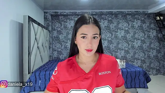 Daniela x19 online show from April 2026 01:10:01 AM