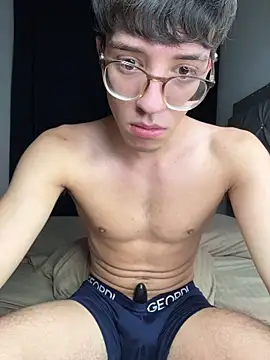 arthurdavies online show from November 2025 02:45:02 AM