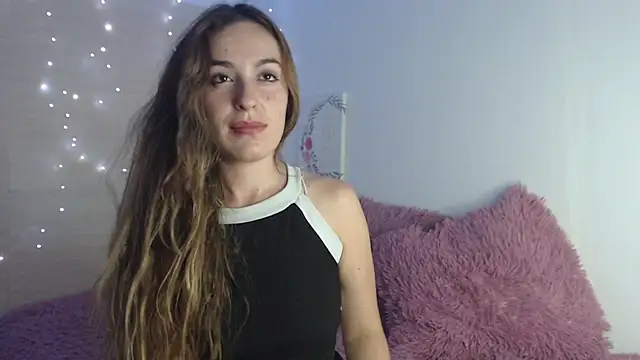 Snapshot of kat_desiree chatting on September 2025 12:22:02 AM kat desiree online show from September 2025 12:22:02 AM