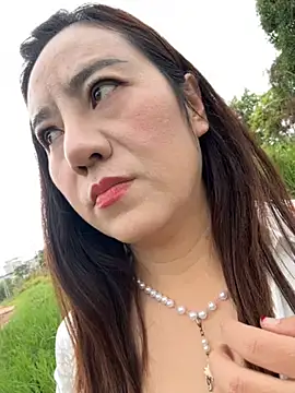 Kayla-love online show from November 2025 03:29:01 AM