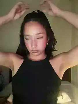 Snapshot of Vale_stone_ chatting on October 2025 04:09:01 AM Vale stone online show from October 2025 04:09:01 AM