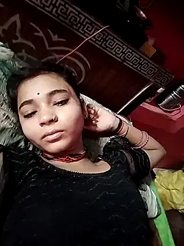 Snapshot of R_Roshni chatting on September 2025 05:56:01 AM R Roshni online show from September 2025 05:56:01 AM