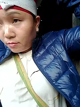 Biu xx online show from December 2025 09:35:02 AM