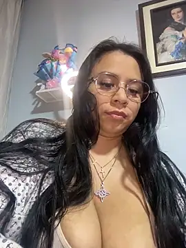 Rouus14 online show from November 2025 08:46:02 AM