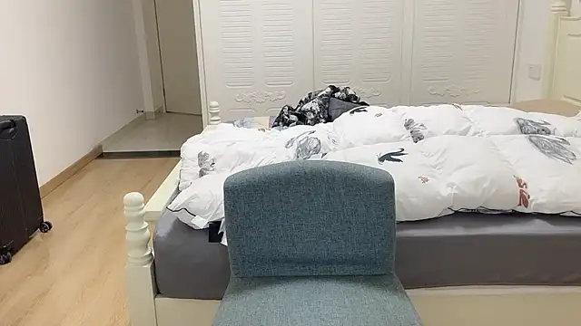 xlong00099 online show from November 2025 12:49:02 PM