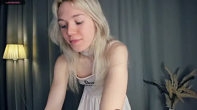 DianeHonnette online show from January 2026 07:26:02 PM