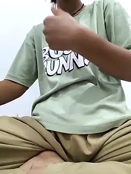 sassyishhu76 online show from April 2026 09:46:02 AM