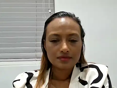 Queen-Of-The-South online show from October 2025 05:35:02 PM