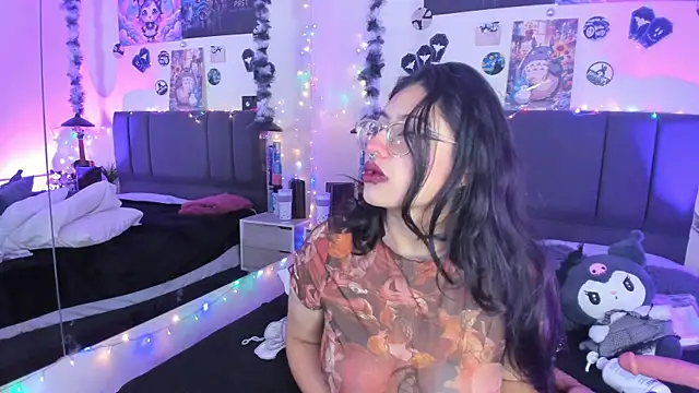 SabrinaV  online show from February 2026 11:39:01 AM