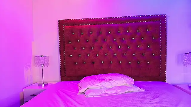 Kitty rouusse online show from October 2025 03:29:02 AM