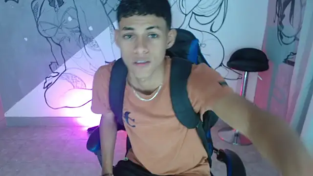 deivid bigcock1 online show from November 2025 12:10:02 AM