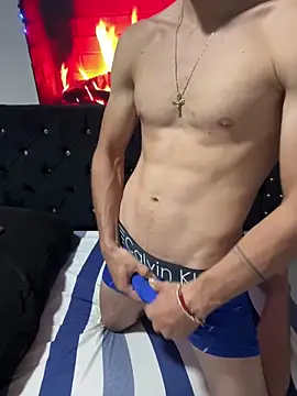 juancho0400 online show from March 2026 07:35:01 PM