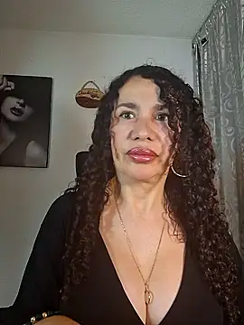 Lina 444 online show from December 2025 11:45:01 PM