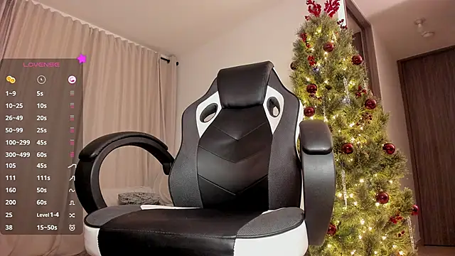 Snapshot of DarkLuster_22 chatting on November 2025 04:05:01 AM DarkLuster 22 online show from November 2025 04:05:01 AM