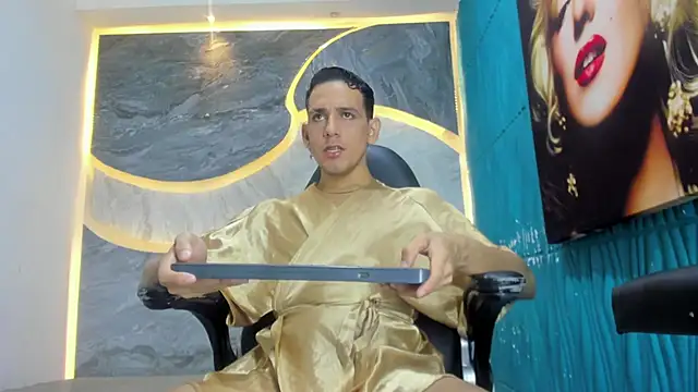 Snapshot of Noha_Deluxe chatting on October 2025 02:50:02 PM Noha Deluxe online show from October 2025 02:50:02 PM