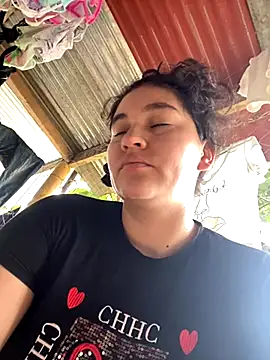 lunasexyhot18 online show from October 2025 05:47:01 PM