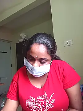 Snapshot of queendivya chatting on November 2025 06:16:02 AM queendivya online show from November 2025 06:16:02 AM