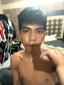 Snapshot of P4NT0J4 chatting on November 2025 08:40:01 AM P4NT0J4 online show from November 2025 08:40:01 AM