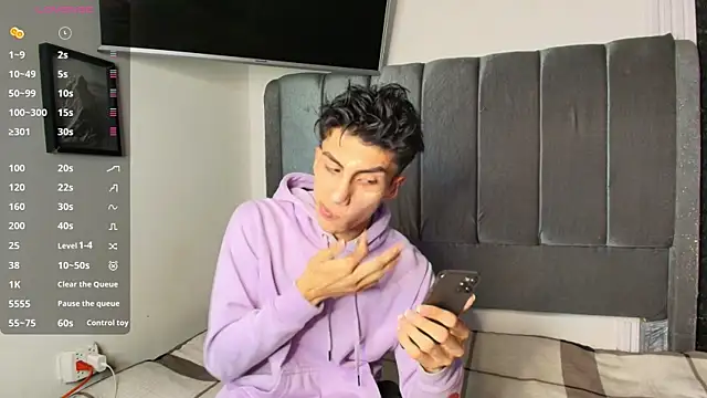 Erick Velveth online show from April 2026 05:07:01 AM